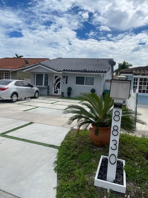 Building Photo - 8830 NW 115th St