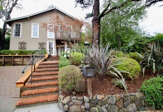 Building Photo - Charming Mill Valley Home with Backyard Office – Prime Boyle Park Location, Just a 5-Minute Walk ...