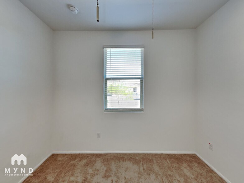 Building Photo - 6213 S Open Desert Pl