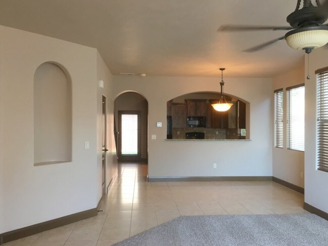 Building Photo - 74 W 100 S