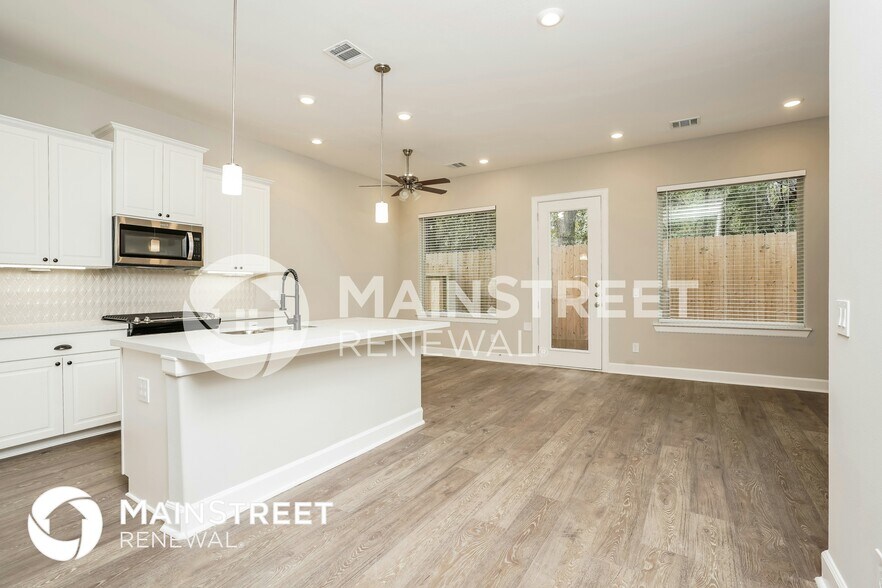 Building Photo - 5117 Royal Heath Dr