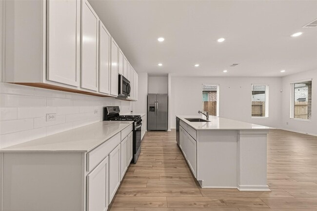 Building Photo - 3023 Ruby Rdg Dr