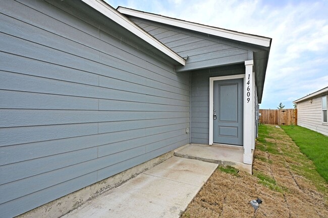 Building Photo - 14609 Mudstone Pl