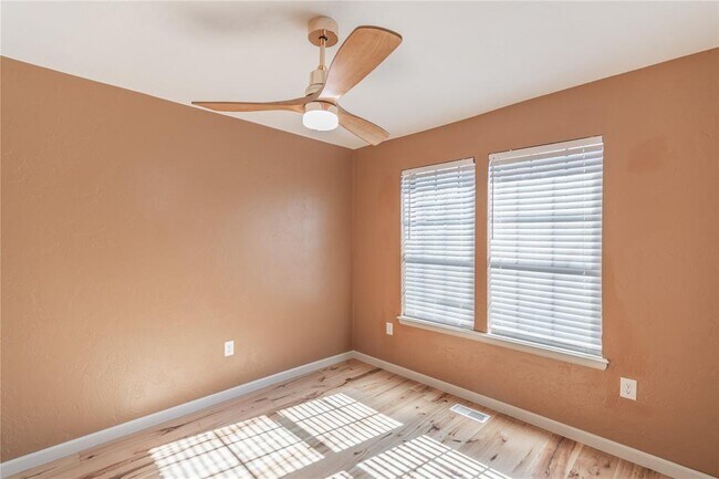 Building Photo - 1312 N Indiana Ave