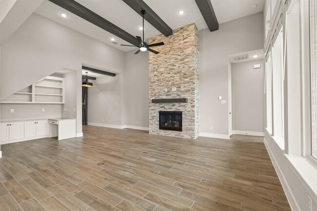 Building Photo - 32707 Fly Fish Wy