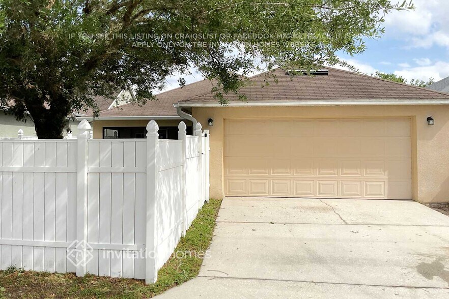 Building Photo - 14451 Florida Privet Dr