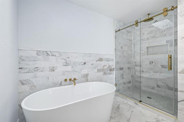 Building Photo - 1712 Poinciana Ln