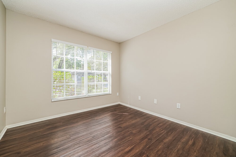 Building Photo - 8730 Morrison Oaks Ct