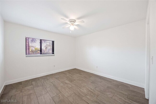 Building Photo - 9871 Citadel Ln