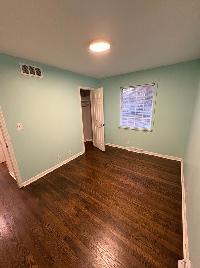 Building Photo - 3 Bed / 2.5 Bath Home on a Corner Lot – Bright, Updated, and Move-In Ready