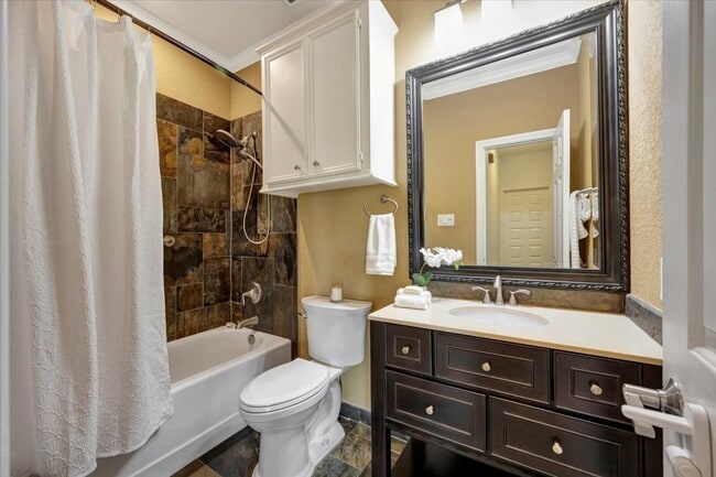 Building Photo - 146 Bayou Bend Dr