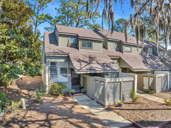 Primary Photo - Completely Remodeled Cottage - Moss Creek