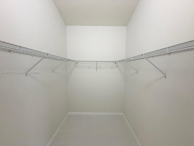 Building Photo - 3951 Redondo Ct