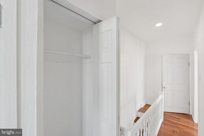 Building Photo - 1200 S Ruby St