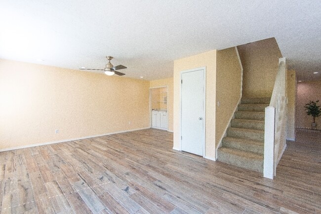 Building Photo - 613 Doe Trail