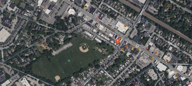 Building Photo - 603 Dayton Rd