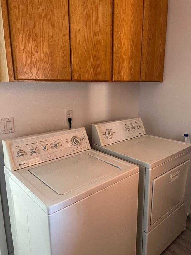 Building Photo - Suquamish View Home