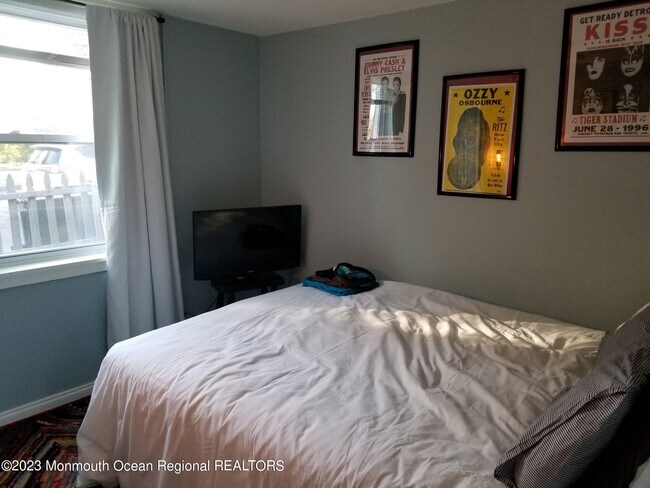 Building Photo - 5015 NJ-33