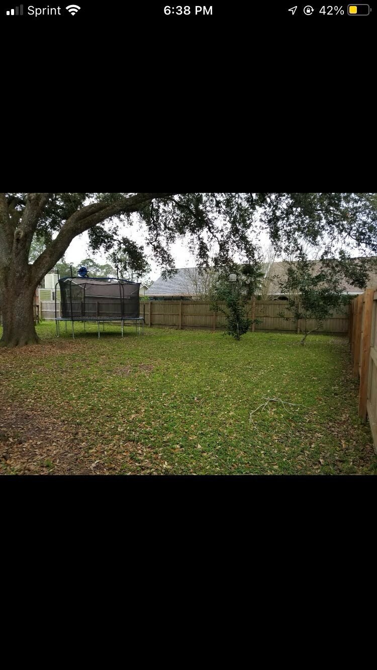 Building Photo - 110 Highland Dr