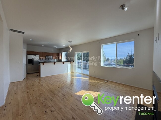 Building Photo - 1093 Ebbets Dr