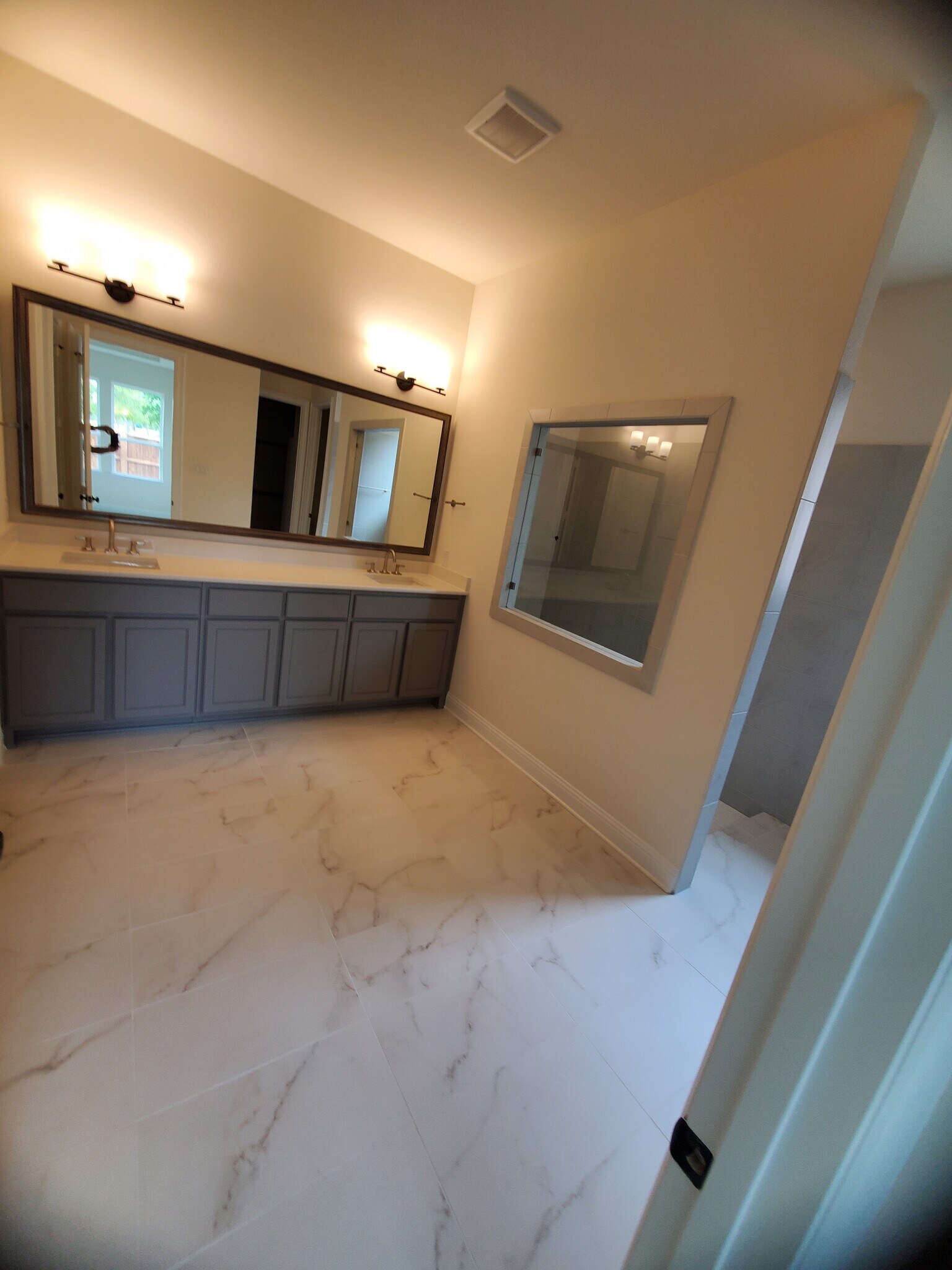 Building Photo - 4512 Hammerstein Blvd