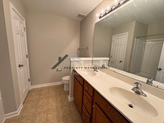 Building Photo - 604 Sawcut Ln