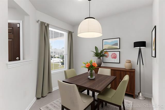 Building Photo - 825 Hidden Eddy Dr