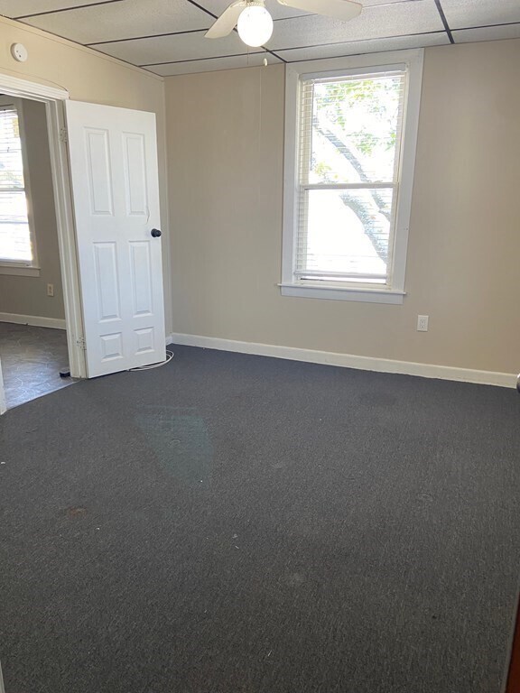 Building Photo - 211 Chestnut St