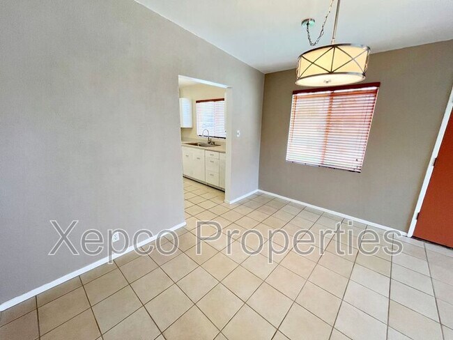 Building Photo - 4019 Cll San Raphael