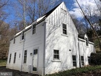 Building Photo - 1243 Bryn Tyddyn Dr