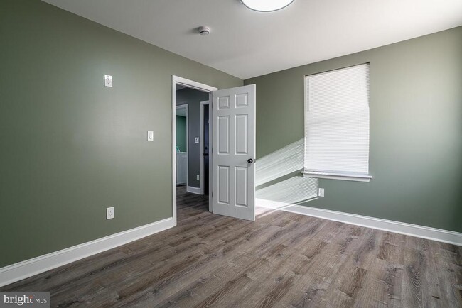 Building Photo - 95 New Freedom Rd