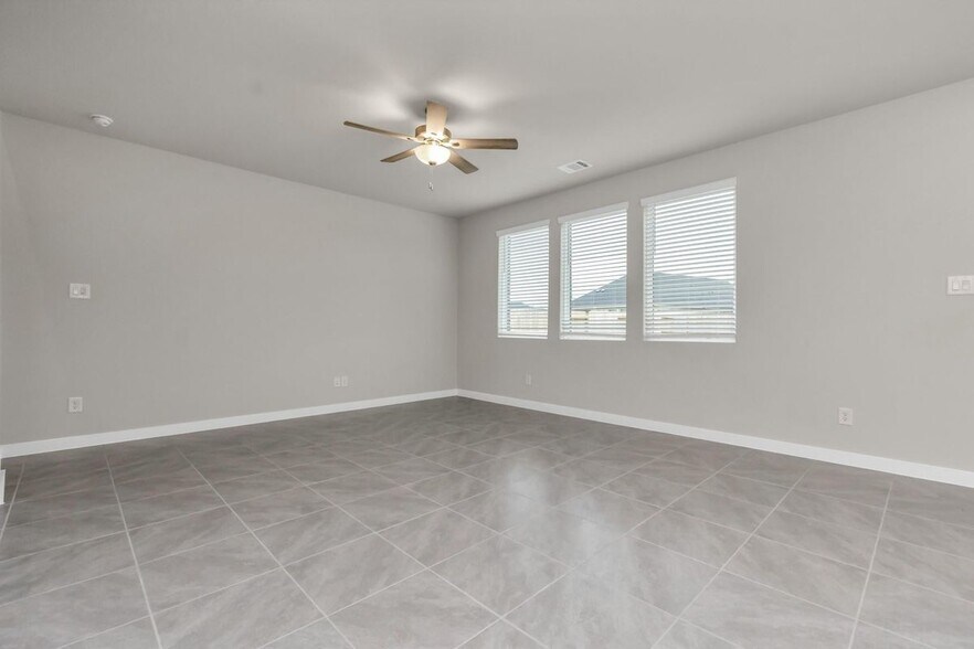 Building Photo - 17407 Bluemink Ln
