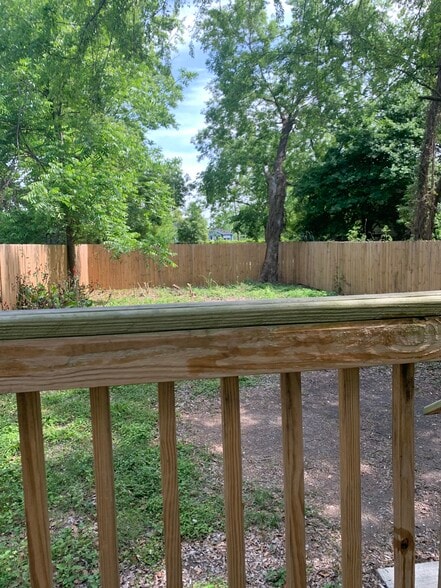 Building Photo - 3219 Fern St