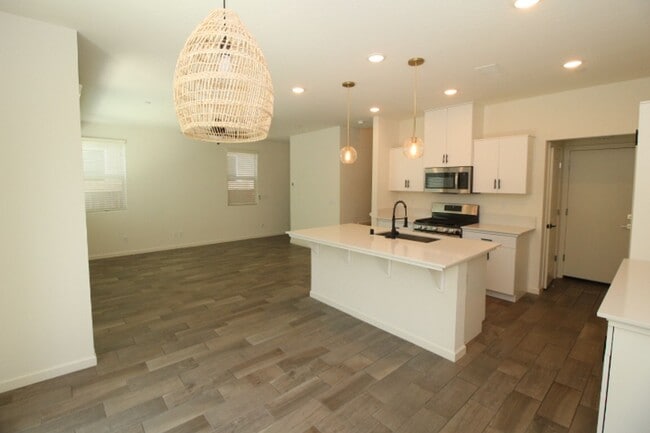 Building Photo - 3732 Graystoke Way