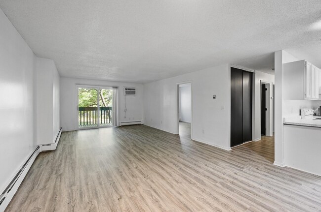 Building Photo - 2930 Blaisdell Ave
