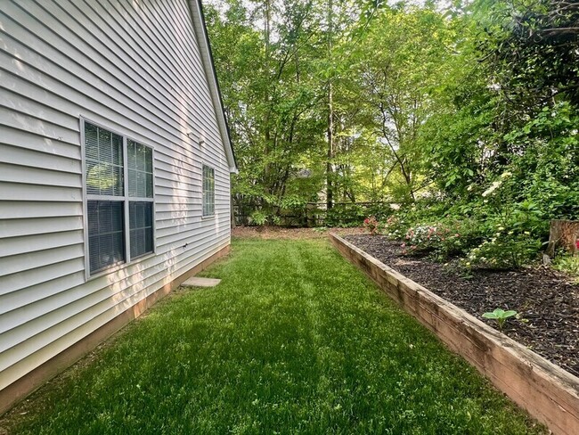 Building Photo - 8410 Cullingford Ln