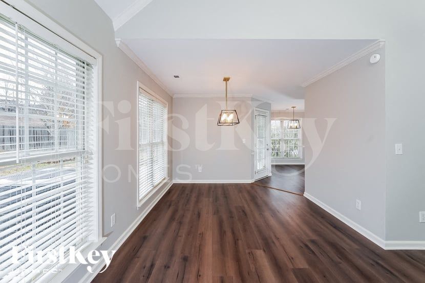 Building Photo - 609 Camden Cove Ln