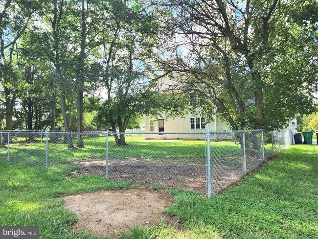 Building Photo - 62 Liberto Ln