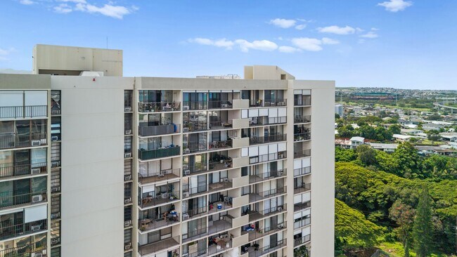 Building Photo - Beautiful 1 Bedroom Condo