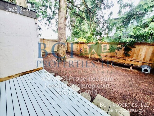 Building Photo - 1526 31st St SE