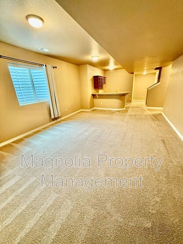 Building Photo - 9916 Wolf Lake Drive