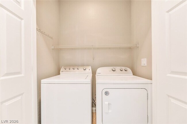 Building Photo - 2522 Evening Twilight Ave