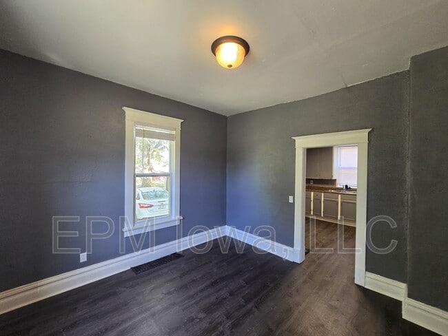 Building Photo - 1503 Franklin St