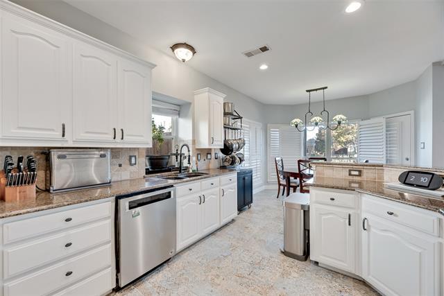 Building Photo - 5506 Plantation Ln