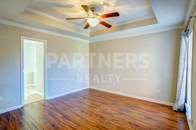 Building Photo - 1336 Cameron Ct