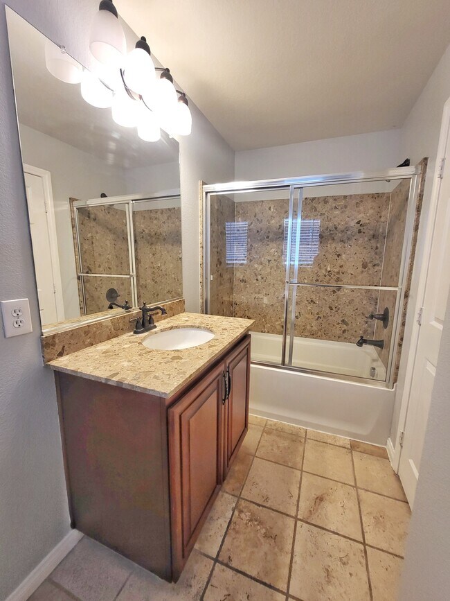 Building Photo - 9530 Windsor Forest Ct