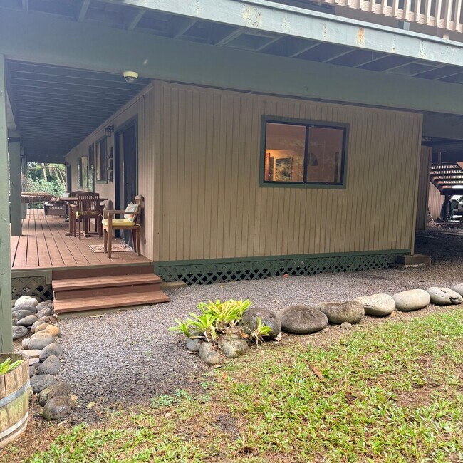 Building Photo - For Rent: Furnished 2-Bedroom, 1-Bath Ohana – Ha?iku