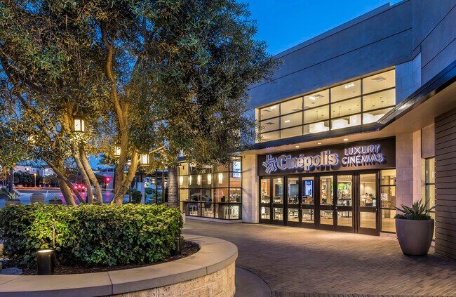 Building Photo - 3887 Pell Pl