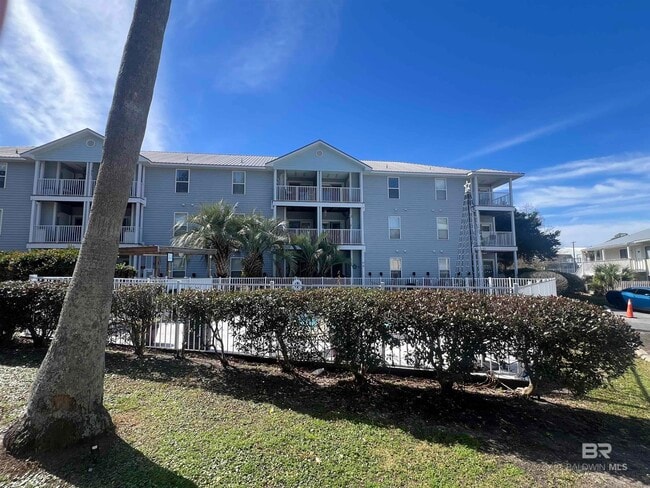 Building Photo - 25957 Canal Rd