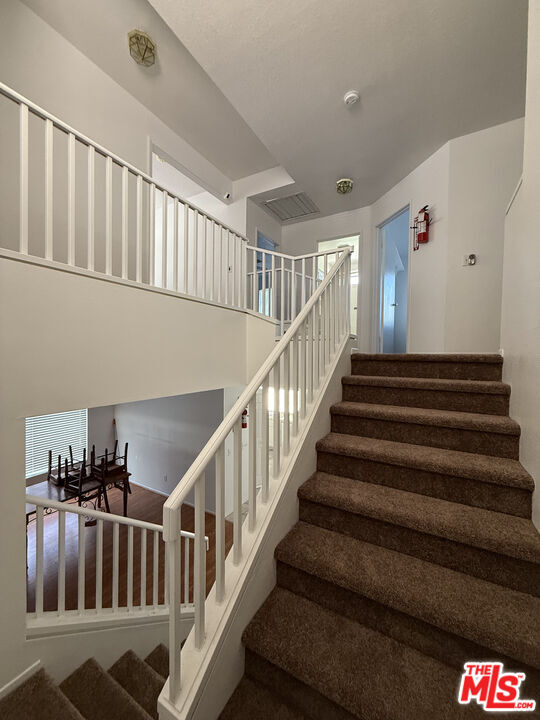 Building Photo - 44752 Ranchwood Ave